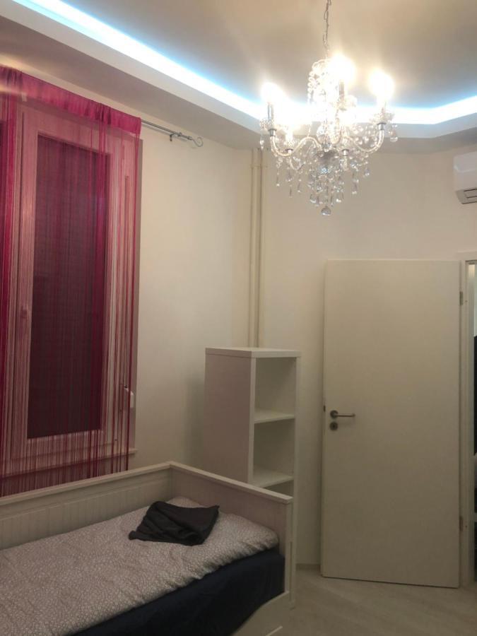 Synagogue Gozsdu Private Apartment *